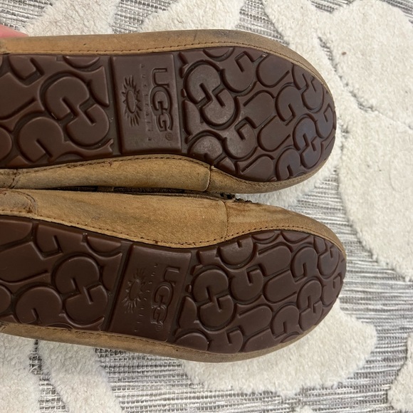 Ugg moccasins, gently worn, size 7 - Picture 6 of 6
